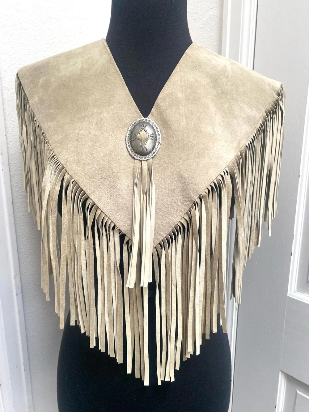 Vintage Santa Fe Collar by Carlene Southwestern Leather Fringe Capelet Concho